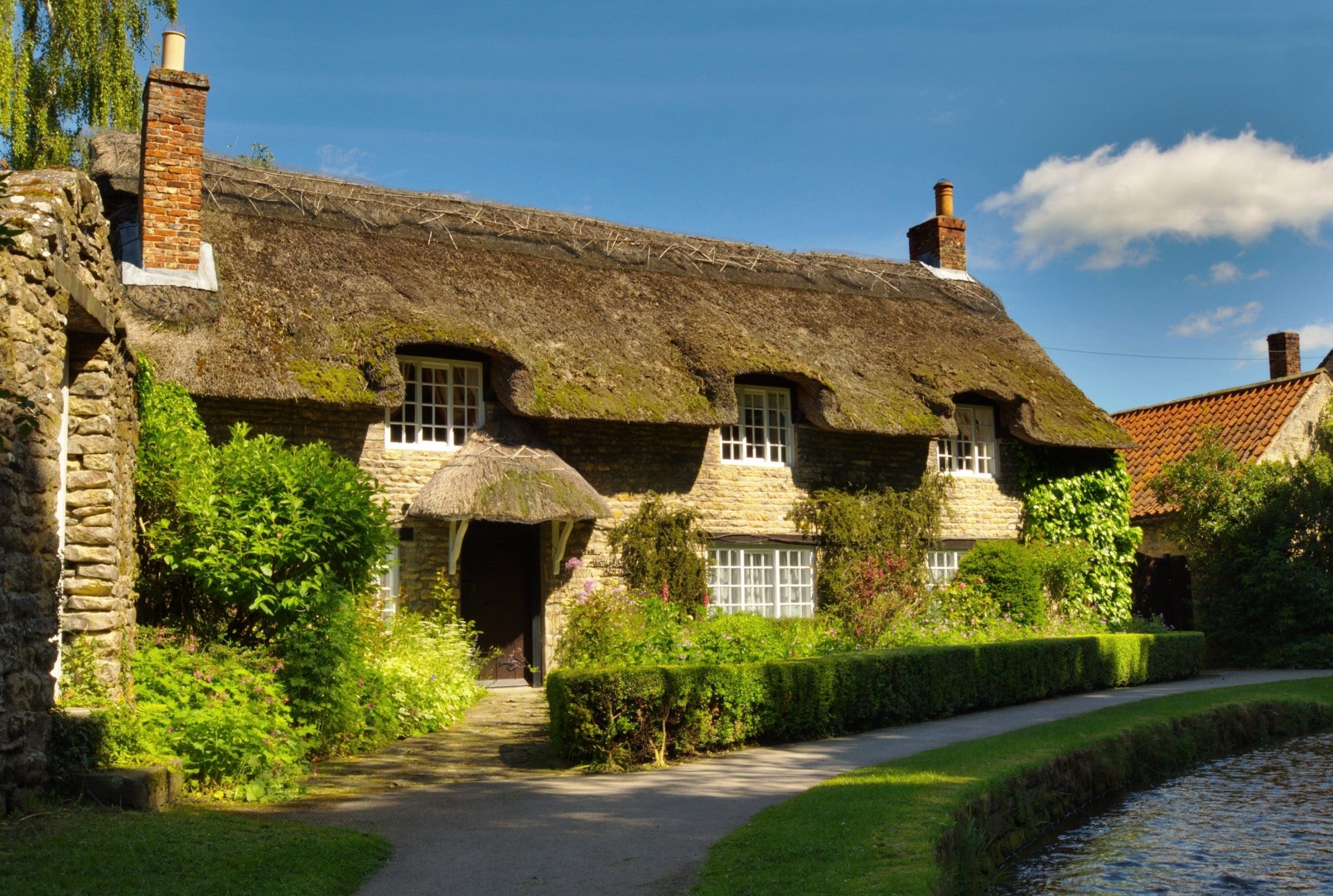 Give your home the painting and decorating job it deserves Marshels