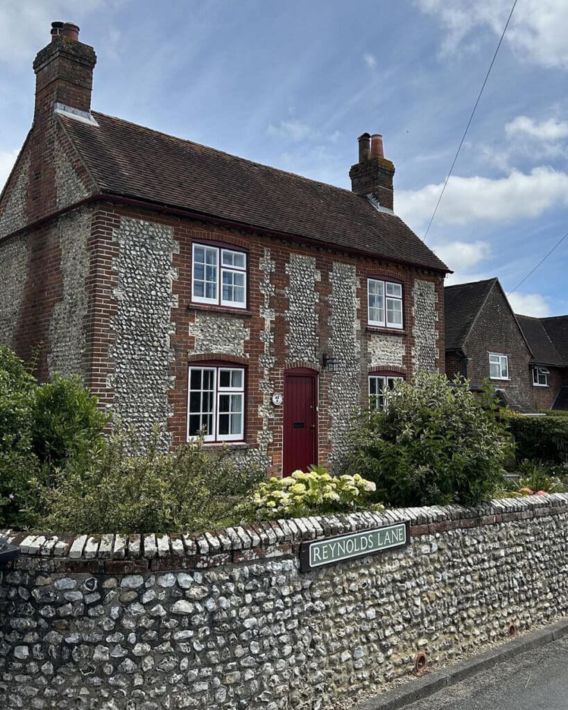 Can you paint a grade 2 listed building?